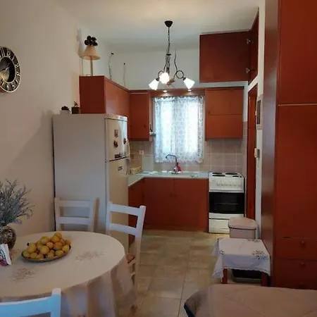 Peaceful And Quiet Apartment. Aliki (Paros)